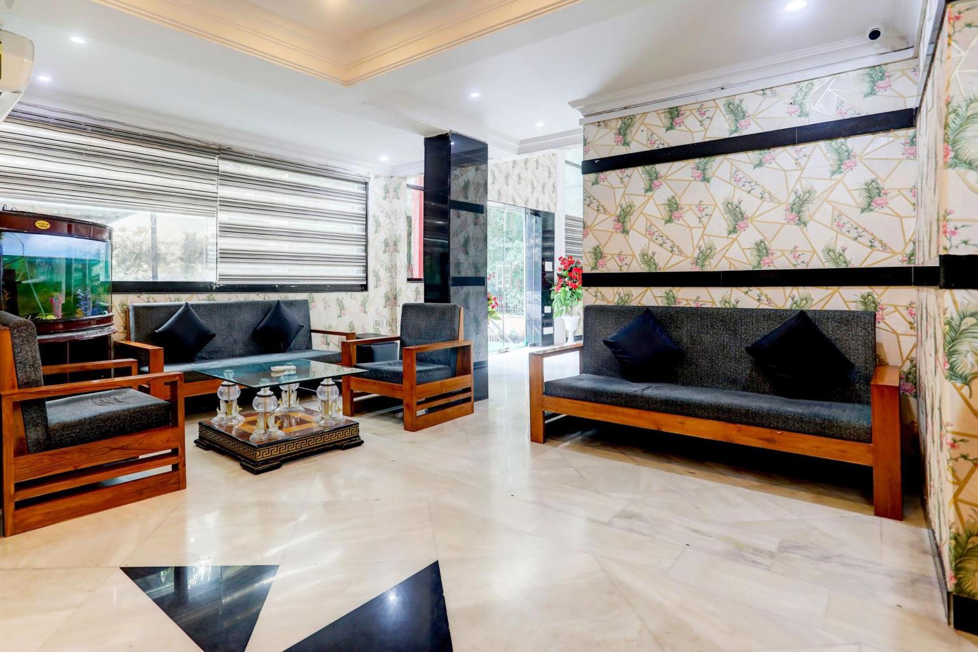 Super Collection O Lake Palace Road Udaipur Exterior photo